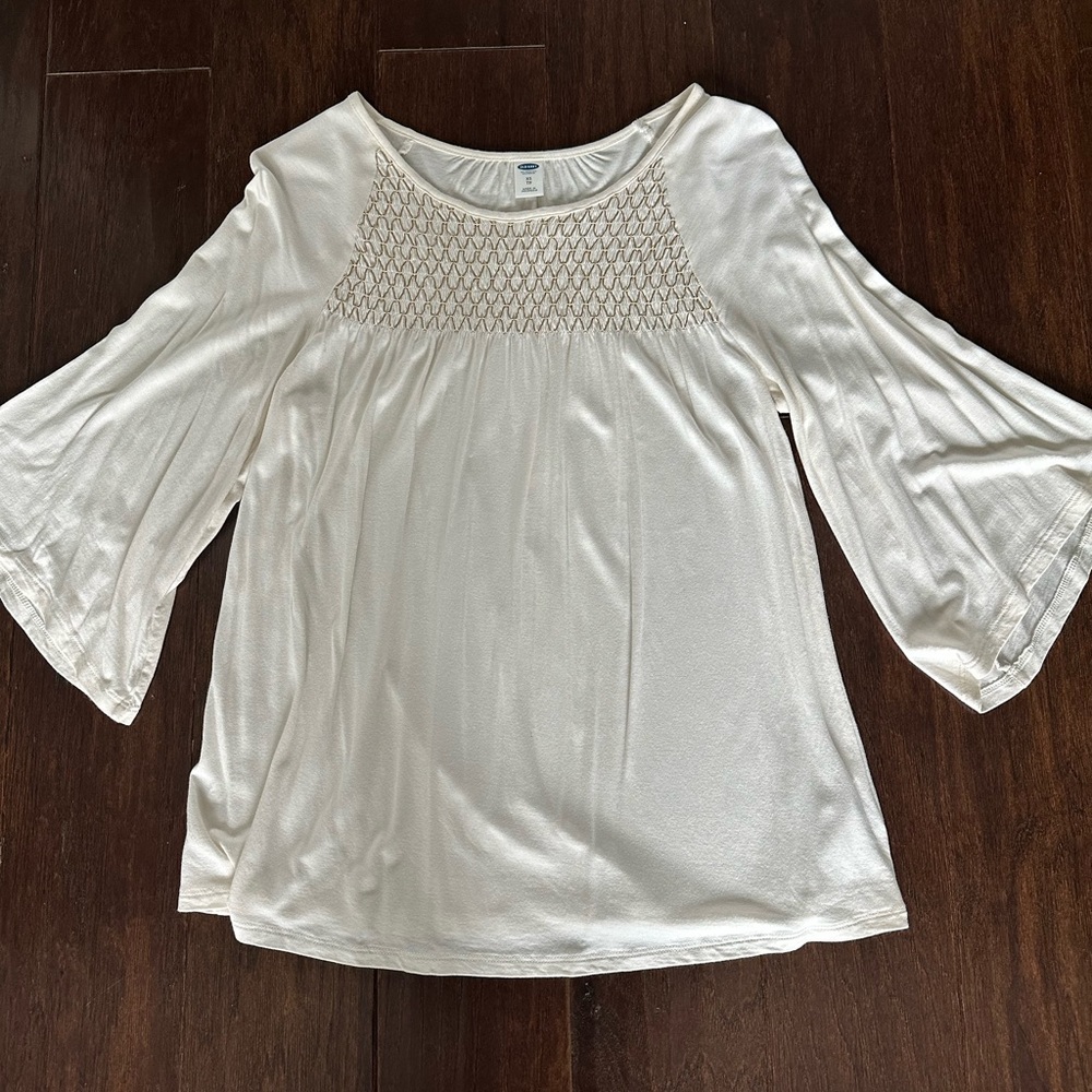 Cream/Ivory Top with Gold Stitching from Old Navy, Sz XS